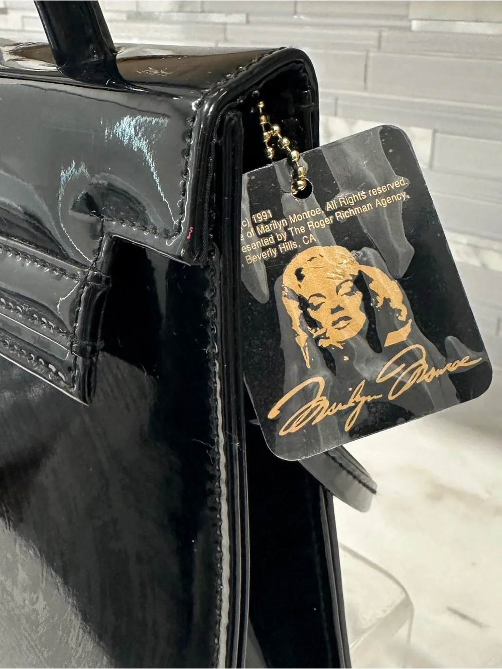Vintage-Style Marilyn Monroe Black Patent Top-Handle Bag